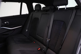 BMW 3 Serie BTW AUTO, Apple Carplay, Harman Kardon, Alcantara - afbeelding nr 21
