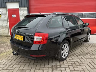 Škoda Octavia TREKHAAK / ADAPTIEVE CRUISE / NAVI / CLIMA / PDC / BLUETOOTH  / NL-AUTO - afbeelding nr 2