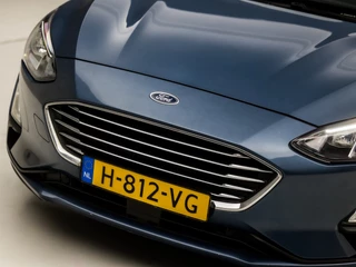 Ford Focus Automaat (APPLE CARPLAY, GROOT NAVI, STUUR/STOELVERWARMING, ADAPTIVE CRUISE, SPORTSTOELEN, CAMERA, KEYLESS, TREKHAAK, NIEUWSTAAT) - afbeelding nr 31