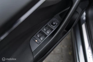 Škoda Kamiq Skoda Kamiq 1.0 TSI 116PK DSG Monte Carlo FULL LED PANO ACC - afbeelding nr 38