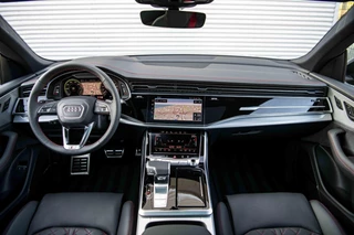 Audi Q8 Audi Q8 60 TFSI e Competition | Nieuw | Facelift | Laser | 4w besturing | Pano | B&O | Massage | Trekhaak | 23 inch | - afbeelding nr 16