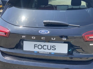 Ford Focus Ford Focus 1.0 EcoBoost Hybrid Titanium 125pk | Winterpack | Parking Pack | SYNC 4 Navigatie | 16 inch Licht metalen velgen - afbeelding nr 10