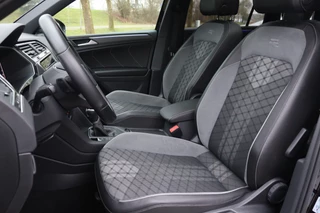 Volkswagen Tiguan Pano/IQ.Light/DCC/Keyless/Camera/Dodehoek/20