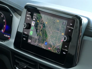 Volkswagen T-Roc Volkswagen T-Roc 1.5 TSI 150PK CARPLAY NAVI STOEL VERW. LED VIR.COCKPIT 03/2024 