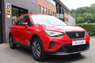 SEAT Arona SEAT Arona 1.0 TSI Style Business Matrix LED/Camera/Keyless/Acc/Ecc/App-Connect/17