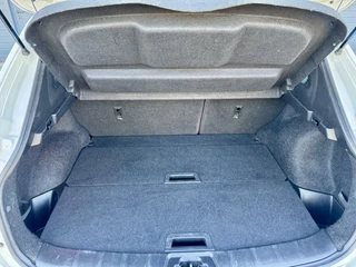 Nissan QASHQAI Nissan Qashqai 1.2 N-Connecta | LAGE KM | Trekhaak | Camera | Compleet | Hoge Zit | Zeer Net | - afbeelding nr 20