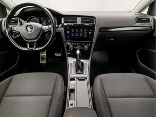 Volkswagen Golf Volkswagen Golf 1.0 TSI Luxury Automaat (APPLE CARPLAY, GROOT NAVI, CLIMATE, STOELVERWARMING, SPORTSTOELEN, ADAPTIVE CRUISE, LM VELGEN, GETINT GLAS, PARKEERSENSOREN, NIEUWE APK, NIEUWSTAAT) - afbeelding nr 6