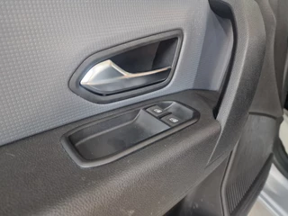 Renault Express cruise controle | DAB | parkeersensoren | achteruitrijcamera - afbeelding nr 10