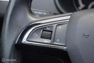 Škoda Octavia Skoda Octavia Combi 1.5 TSI Greentech Business Edition Trekhaak Panoramadak Apple Carplay - afbeelding nr 12