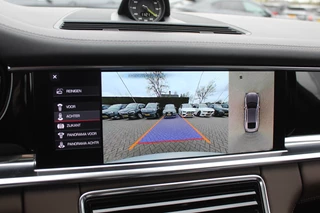 Porsche Panamera Porsche Panamera 2.9 4 E-Hybrid / Panoramadak / 360Camera / Achterasbesturing / Head-up / 21'' / Burmester / Softclose / Sportuitlaat / Sportdesign + Chrono / Keyless / DAB / ACC / Stoelventilatie - afbeelding nr 25