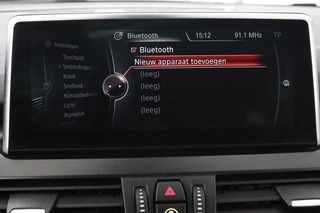 BMW 2 Serie BMW 2-serie Active Tourer 225i Luxury Line | Panoramadak | Leder | Head-Up |  Camera | Memory | Full LED | Navigatie | Climate control | Cruise control - afbeelding nr 26