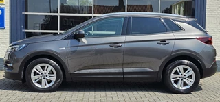 Opel Grandland X Opel Grandland X 1.2 Turbo Business + - afbeelding nr 2