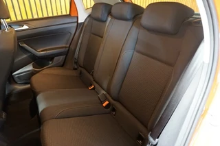 Volkswagen Polo Volkswagen Polo 1.0 TSI COMFORTLINE BUSINESS R-LINE / AIRCO/ NAVIGATIE - afbeelding nr 15