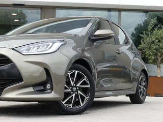 Toyota Yaris Toyota Yaris 1.5 Hybride Dynamic | Apple Carplay | Camera | Navi | - afbeelding nr 2