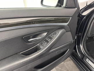 BMW 5 Serie Aut. *PANO | LUXURY-LEATHER | HEAD-UP | BI-XENON | MEMORY-PACK | HIFI-SOUND | HEATED-COMFORT-SEATS | NAVI-FULLMAP | CRUISE | TOWBAR | SHIFT-PADDLES | LANE-ASSIST | ECC | PDC | 18''ALU* - afbeelding nr 24