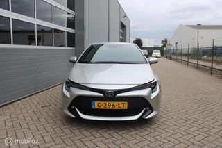 Toyota Corolla Toyota Corolla 1.8 Hybrid Business Intro | Parkeersensoren voor en achter | Stoelverwarming | NL Auto Boekjes. - afbeelding nr 11