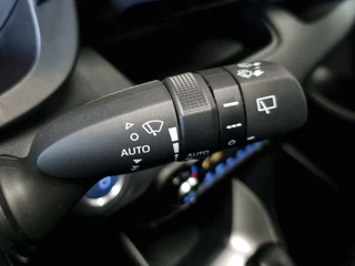 Toyota Yaris Toyota Yaris 1.5 Hybrid Dynamic / Apple Carplay - Android auto - afbeelding nr 35