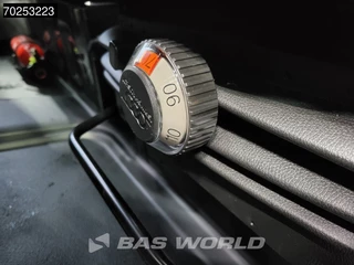 Mercedes-Benz Sprinter Mercedes Sprinter 319 CDI Automaat L2H2 model 2025 Camera MBUX LED Airco Cruise 10m3 Airco Cruise control - afbeelding nr 13