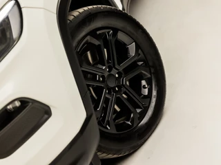 Jeep Compass 240Pk Automaat (APPLE CARPLAY, GROOT NAVI, 360 CAMERA, VIRTUAL COCKPIT, LEDER, KEYLESS, SPORTSTOELEN, ADAPTIVE CRUISE, GETINT GLAS, LED KOPLAMPEN, NIEUWSTAAT) - afbeelding nr 37