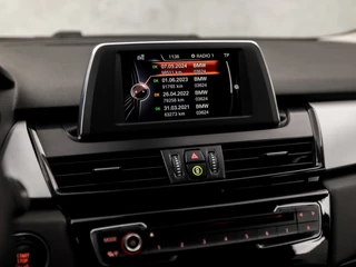 BMW 2 Serie (NAVIGATIE, CLIMATE, LED KOPLAMPEN, SPORTSTOELEN, CRUISE, PARKEERSENSOREN, NIEUWE APK, NIEUWSTAAT) - afbeelding nr 19