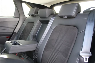 Ford Kuga | BLIS | B&O | Trekhaak | Navigatie | Winterpack - afbeelding nr 43
