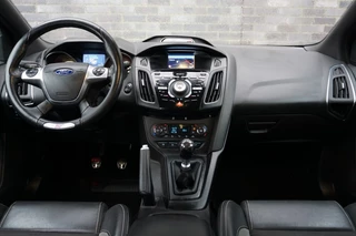 Ford Focus Ford Focus 2.0 ECOB. ST-3 - 250PK - NW. CILINDERKOP - APK 03-01-2026 - afbeelding nr 5