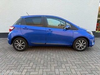 Toyota Yaris Toyota Yaris Hybrid 1.5 VVT-i 20th Edition - afbeelding nr 2