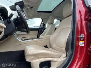 Jaguar XF Jaguar XF 3.0d Portfolio 134.DKM ORG NL-AUTO DEALER ONDERHOUDEN - afbeelding nr 3
