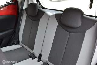 Toyota Aygo Toyota Aygo 1.0 VVT-i x-play | Camera | Airco| - afbeelding nr 12