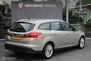 Ford Focus Ford Focus Wagon 1.0 Titanium|125Pk|Navi|Trekhaak|Boekje|Nap - afbeelding nr 4