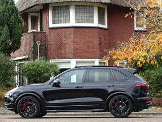 Porsche Cayenne Porsche Cayenne 3.0 S E-Hybrid 410PK / Porsche Sport Design / LED - afbeelding nr 5