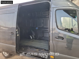 Mercedes-Benz Sprinter Mercedes Sprinter 319 CDI Automaat L2H2 model 2025 Camera MBUX LED Airco Cruise 10m3 Airco Cruise control - afbeelding nr 7