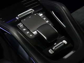 Mercedes-Benz GLE Mercedes-Benz GLE 350 e 4MATIC AMG [APPLE CARPLAY, AIRMATIC, CAMERA + TOP VIEUW, ADAPTIVE CRUISE CONTROL, DIGITAL DASH, SFEERVERLICHTING, STOELVERWARMING, ELEKTRISCHE STOELEN, FLIPPERS, TREKHAAK, NAVIGATIE, NIEUWSTAAT] - afbeelding nr 21