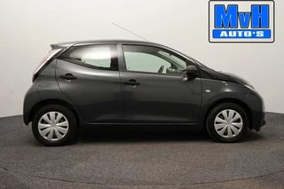 Toyota Aygo Toyota Aygo 1.0 VVT-i x|AIRCO|ORG.NL|LED|ISOFIX|CARBON - afbeelding nr 18