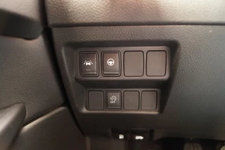 Nissan QASHQAI Nissan QASHQAI 1.3 DIG-T Bussines Edition -LEER-PANO-ECC-TREKHAAK- - afbeelding nr 16