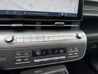 Hyundai Kona Hyundai Kona 1.6 GDI HEV Premium Sky | Schuifdak | ACC | Keyless - afbeelding nr 12