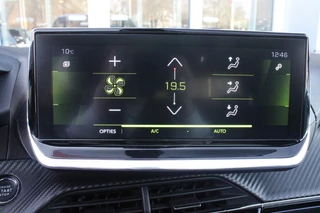 Peugeot 208 Peugeot 208 1.2 PureTech GT | NAVIGATIE | APPLE CARPLAY/ANDROID AUTO | DODEHOEK DETECTIE | FULL LED KOPLAMPEN | KEYLESS ENTRY/START | PARKEERSENSOREN VOOR EN ACHTER | CRUISE CONTROL | DAB+ RADIO | - afbeelding nr 33