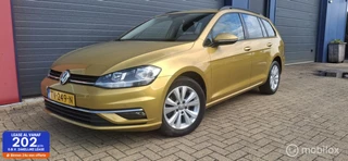 Volkswagen Golf - 391721730-0