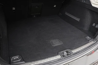 Volvo V60 Volvo V60 2.0 T4 Momentum Pro | Trekhaak | Adaptive cruise |  Stoelverwarming | Carplay | BLIS | Navigatie | Full LED | DAB | Half leder | Climate control - afbeelding nr 13