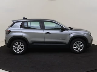 Jeep Avenger Jeep Avenger 1.2 Altitude: Te stoer om over het hoofd te zien - afbeelding nr 14