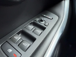 Volvo V40 Volvo V40 V40 Cross Country T3 152pkSummum panorama leer camera - afbeelding nr 8