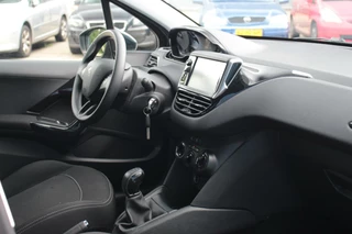 Peugeot 208 Peugeot 208 1.2 PureTech Active Airco/Multimedia/Cruise - afbeelding nr 19