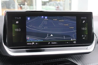 Peugeot 208 Peugeot 208 1.2 100PK GT | NAVIGATIE | APPLE CARPLAY/ANDROID AUTO | DODEHOEK DETECTIE | FULL LED KOPLAMPEN | CLIMATE CONTROL | 3-D INSTRUMENTENPANEEL | 17