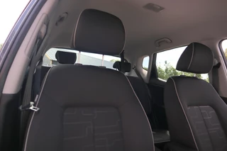 Kia Venga Kia Venga 1.4 CVVT ExecutiveL. | voll.dealer oh. | cruise | navi | nw.bnd - afbeelding nr 31