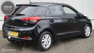 Hyundai i20 Hyundai i20 1.0 T-GDI100pk Go! Navigatie | Trekhaak | Achteruitrijcamera - afbeelding nr 2