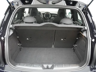 MINI Cooper Mini Mini 1.5 Cooper ORIG. NL. NAP KM. | JCW PACK | STOELVERWARMING | RIJKLAAR INCL. 12 MND. BOVAGGARANTIE - afbeelding nr 11