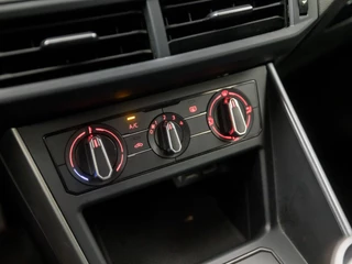 Volkswagen Polo (APPLE CARPLAY, GROOT NAVI, PARKEERSENSOREN, ADAPTIVE CRUISE, GETINT GLAS, SPORTSTOELEN, LM VELGEN, ARMSTEUN, NIEUWE APK, NIEUWSTAAT) - afbeelding nr 10