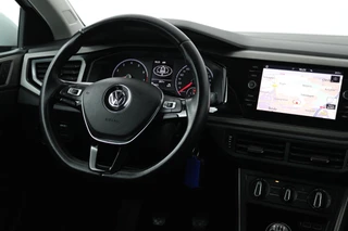 Volkswagen Polo Volkswagen Polo 1.0 TSI Comfortline (PARKEERSENSOREN, CRUISE ADAPTIEF, NAVIGATIE, CARPLAY, NL-AUTO, GOED ONDERHOUDEN) - afbeelding nr 4