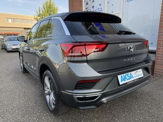 Volkswagen T-Roc Volkswagen T-Roc 1.5 TSI 150pk 3 x R-Line DSG ACC Camera LaneAsist  CarPlay Sportmodus 18 ich Sportvelg - afbeelding nr 8