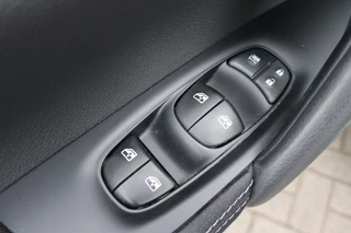 Nissan QASHQAI Nissan QASHQAI 1.3 DIG-T 158PK, Panoramadak, Clima, Apple Carplay/ Android Auto. etc. - afbeelding nr 29